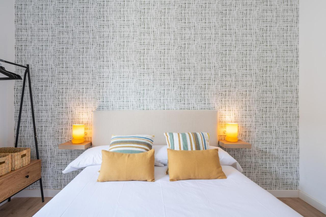 Apartamentos Luna Suites Palacio Dorita גרנדה מראה חיצוני תמונה
