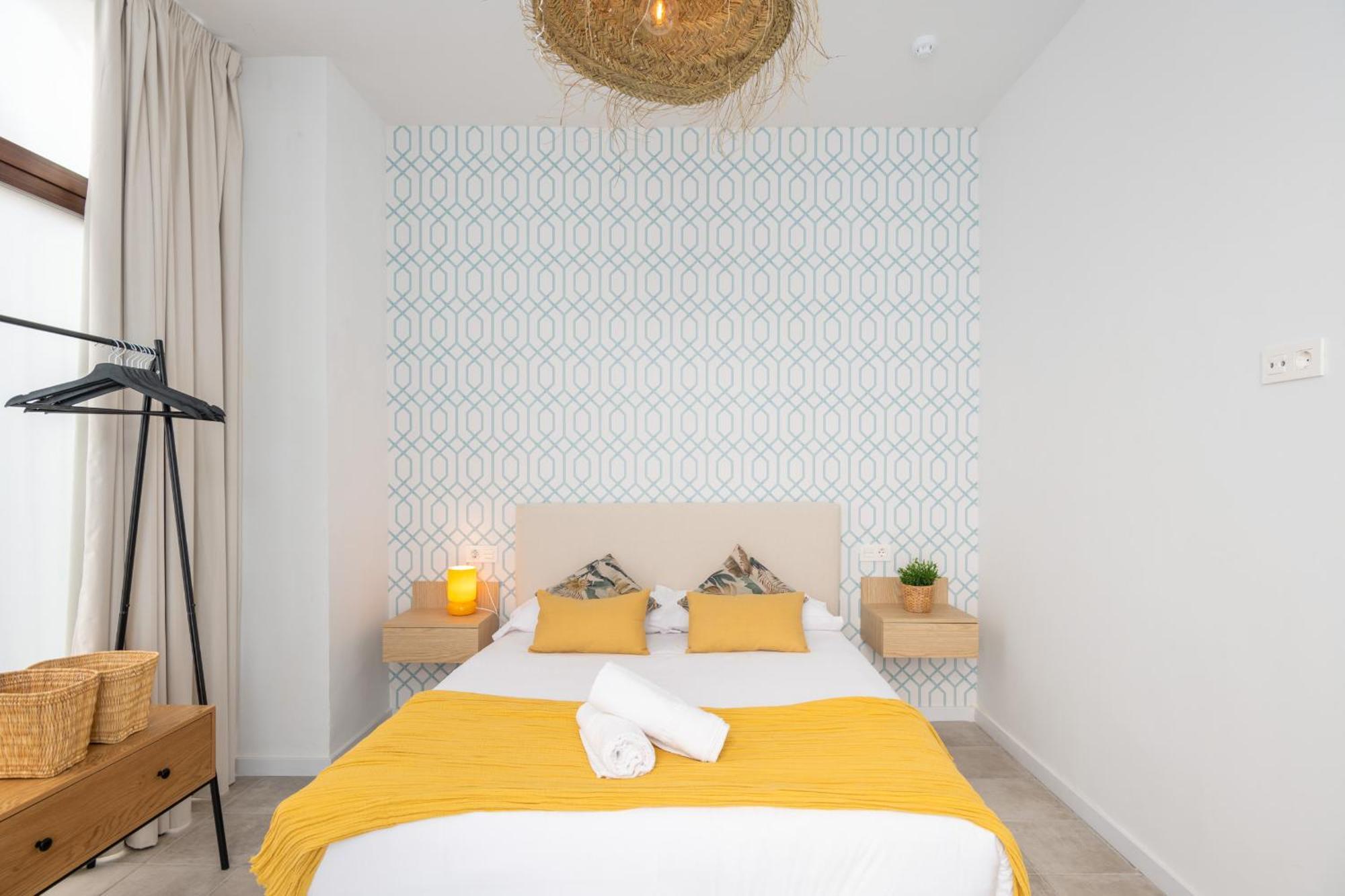 Apartamentos Luna Suites Palacio Dorita גרנדה מראה חיצוני תמונה